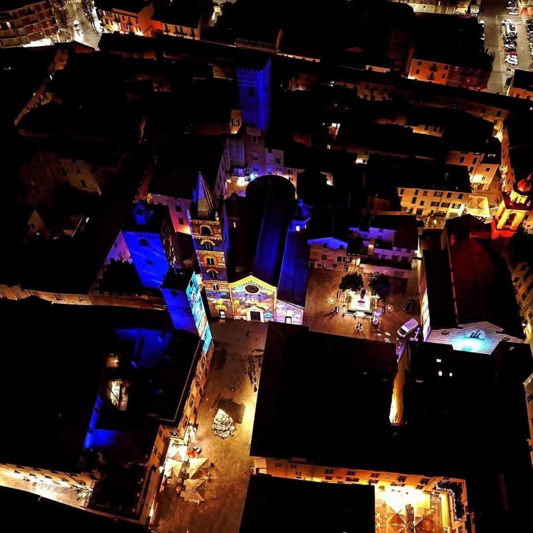 Largodoria - Viaarchivolto, Box Auto Privato Incluso Daire Albenga Dış mekan fotoğraf
